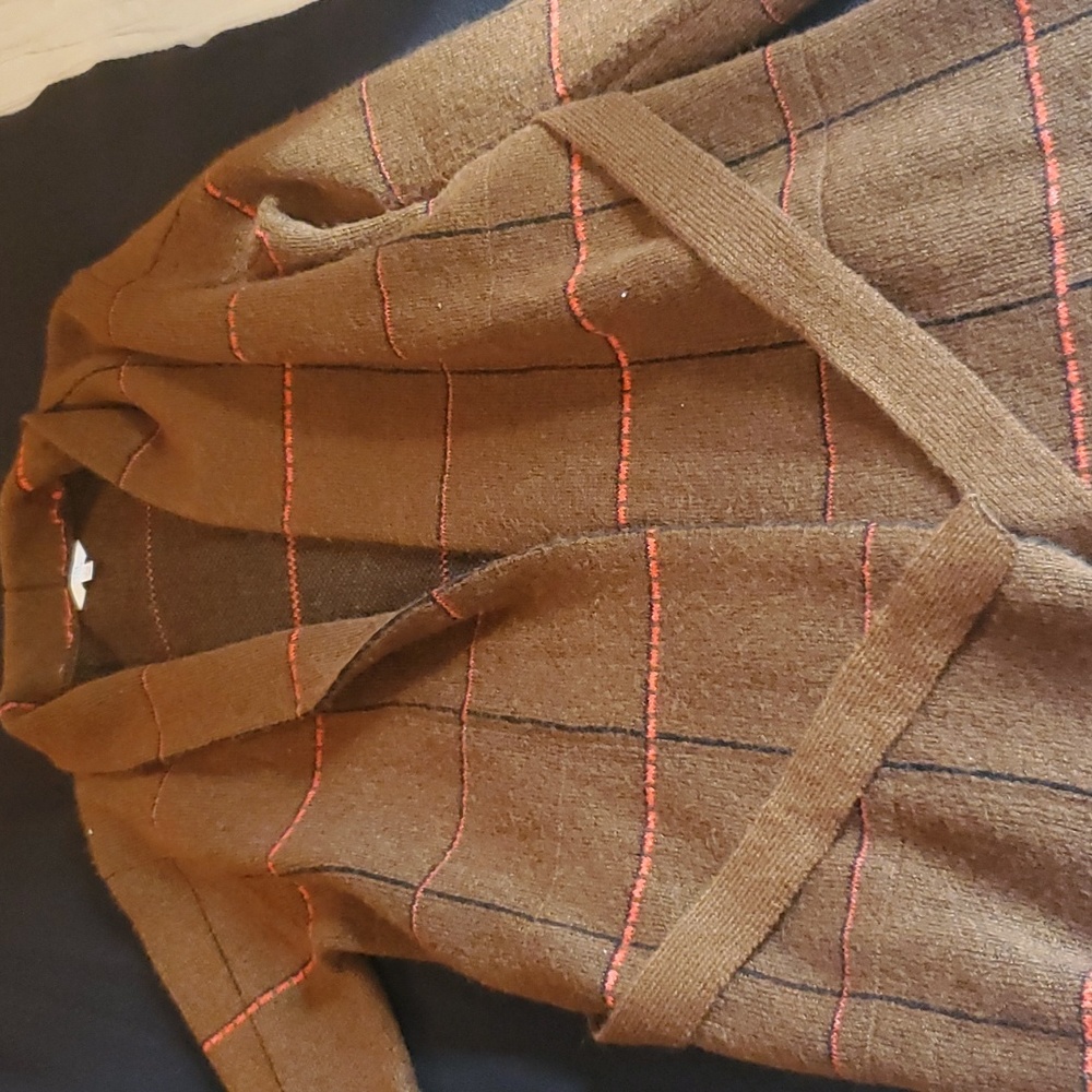 Womens long belted sweater jacket, size lg 12/14
